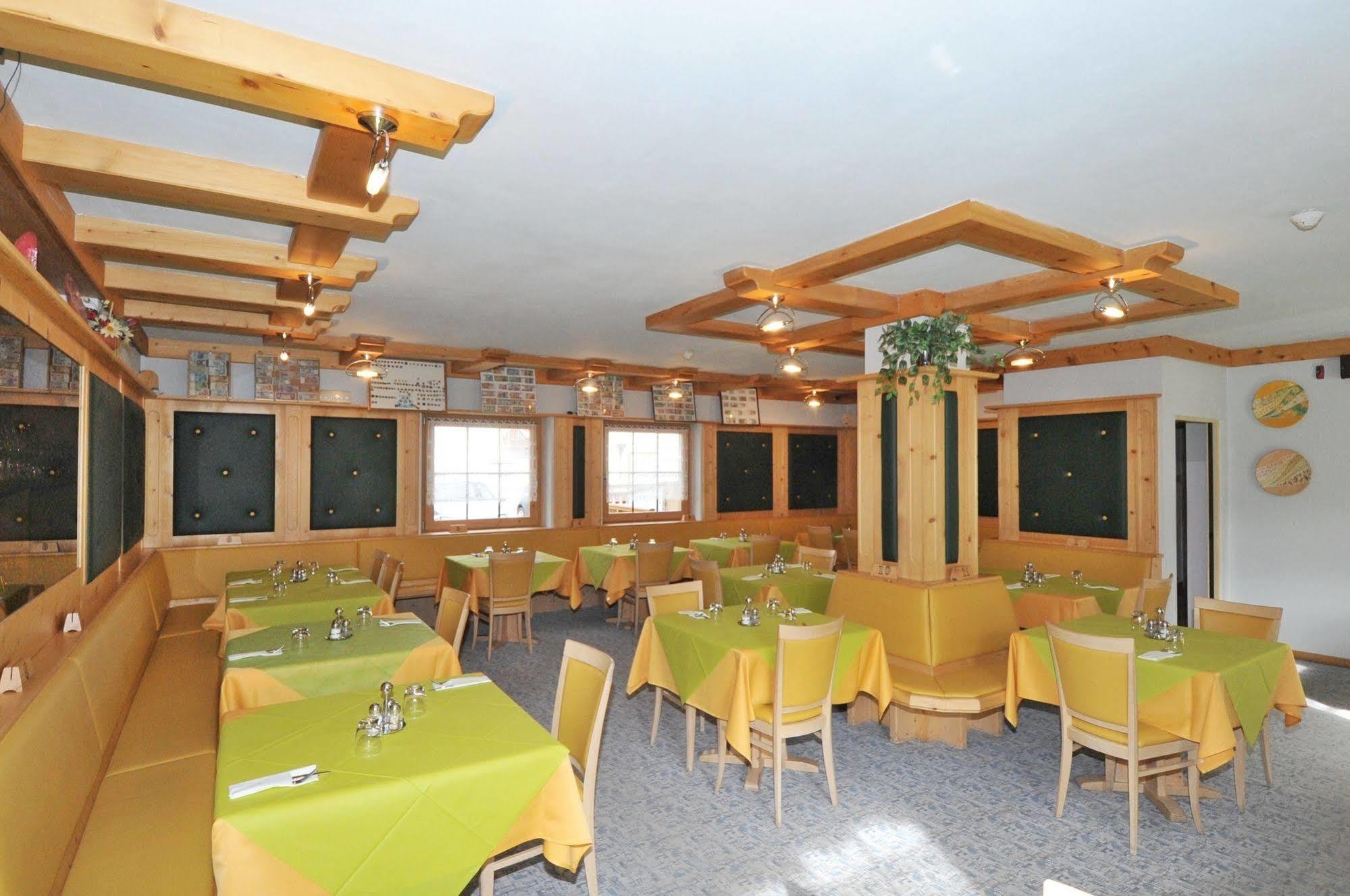 Hotel Valeria Livigno Exteriér fotografie